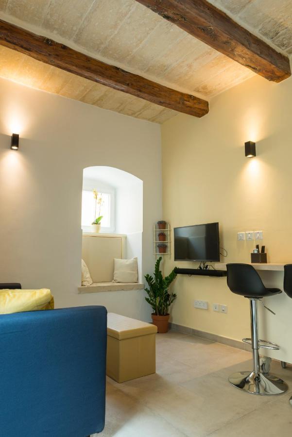 Authentic Gf Apartment With Terrace At The 3 Cities Marina Cospicua Экстерьер фото