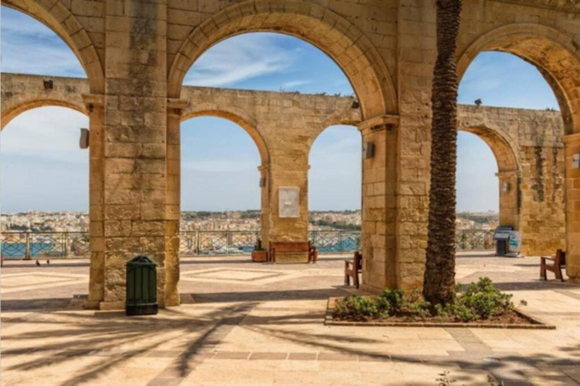 Authentic Gf Apartment With Terrace At The 3 Cities Marina Cospicua Экстерьер фото