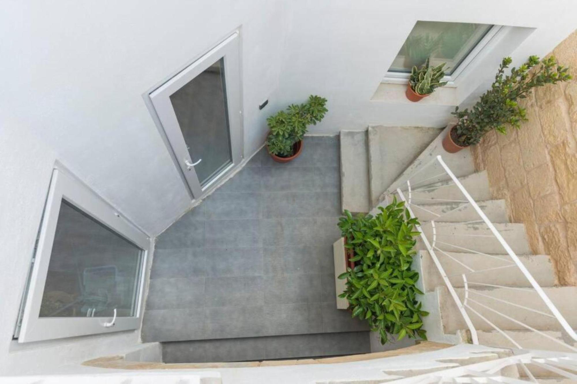 Authentic Gf Apartment With Terrace At The 3 Cities Marina Cospicua Экстерьер фото