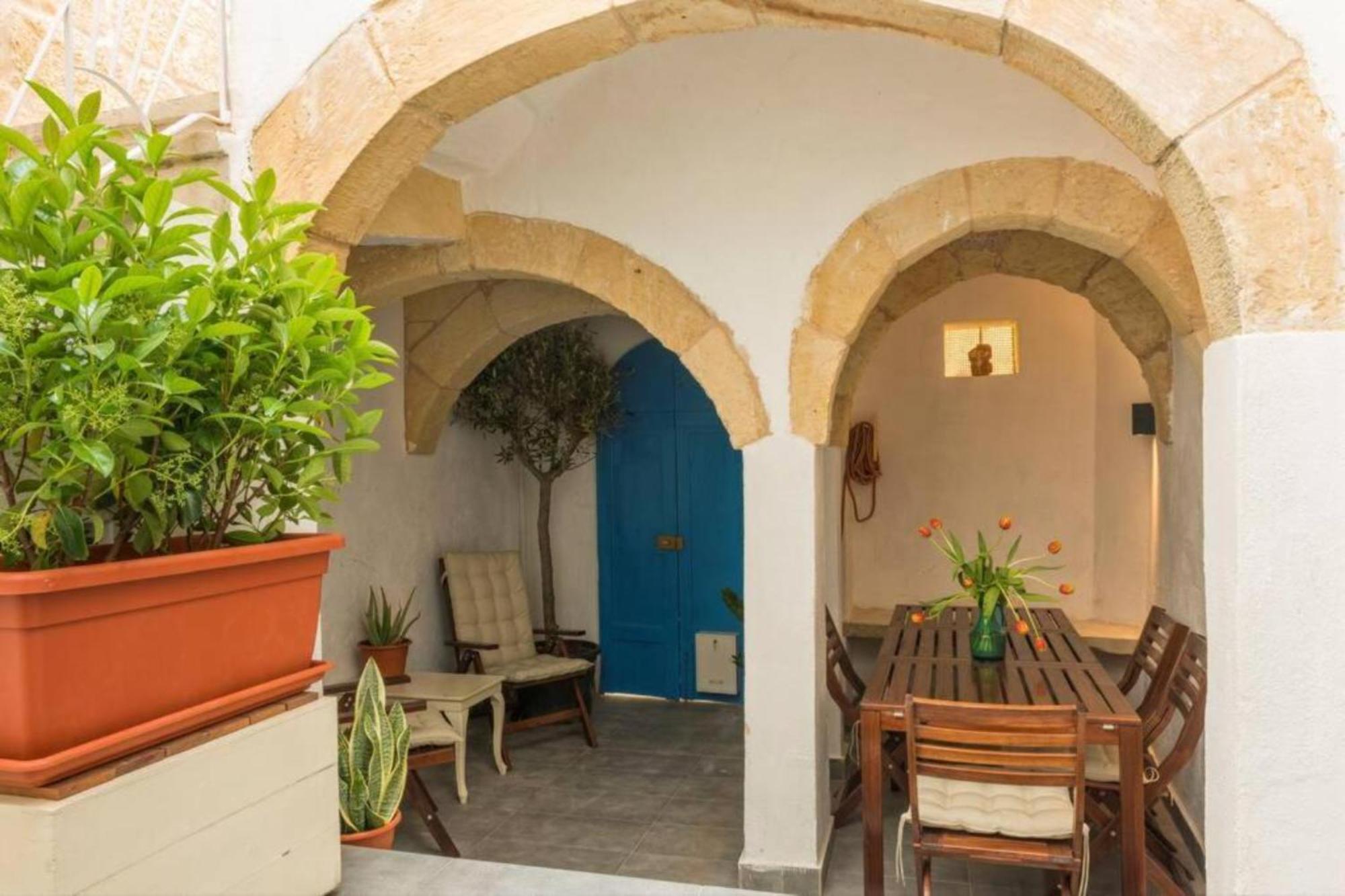 Authentic Gf Apartment With Terrace At The 3 Cities Marina Cospicua Экстерьер фото